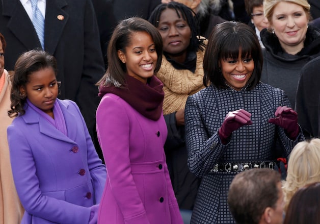 Michelle Obama en haar twee dochters Malia en Sasha.