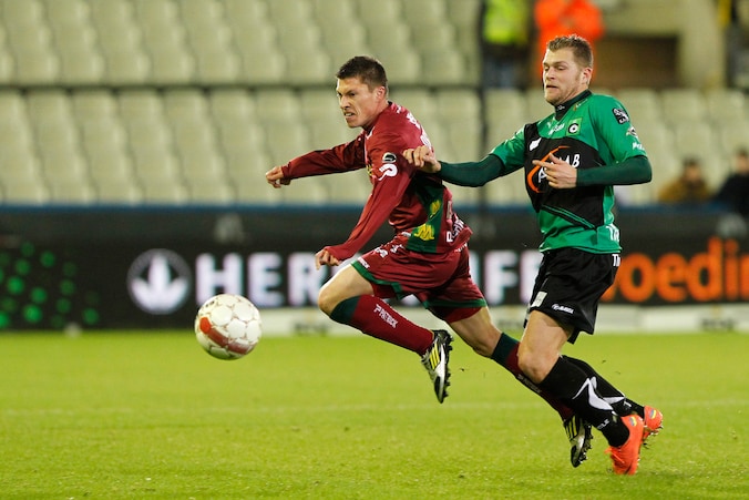Joey Godee (rechts) verlaat Cercle Brugge op uitleenbasis