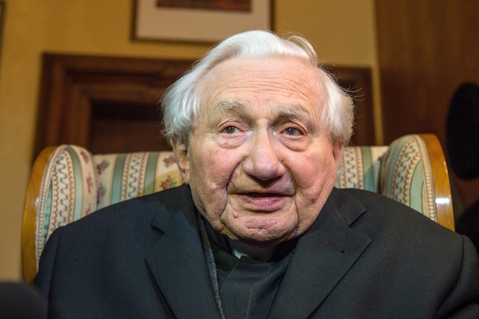 Georg Ratzinger.