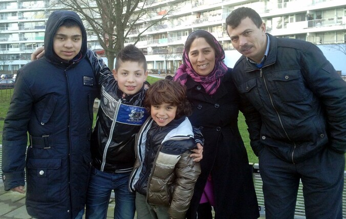 In Nederland was er al ophef over de plaatsing van een Turks jongetje bij lesbische pleegouders.