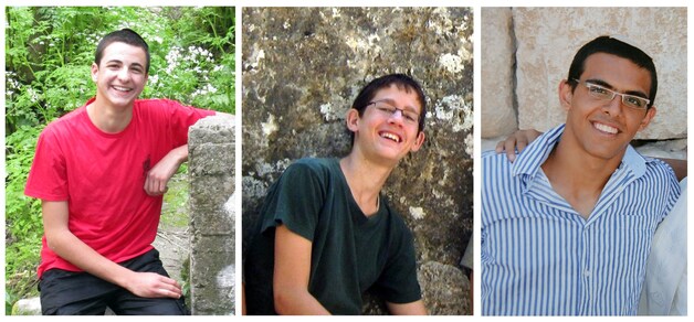 Gilad Shaarh, Naftali Frenkel en Eyal Yifrah (van links naar rechts).