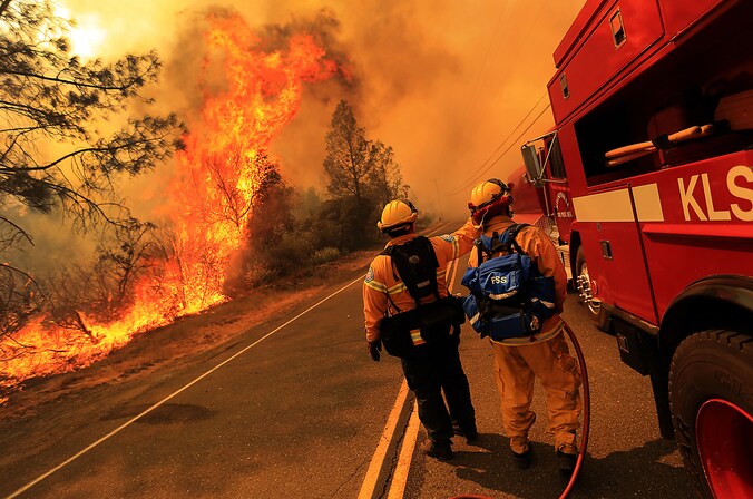 Bosbranden, zoals in de Amerikaanse staat Californië, zullen door de megadroogtes alleen maar toenemen.