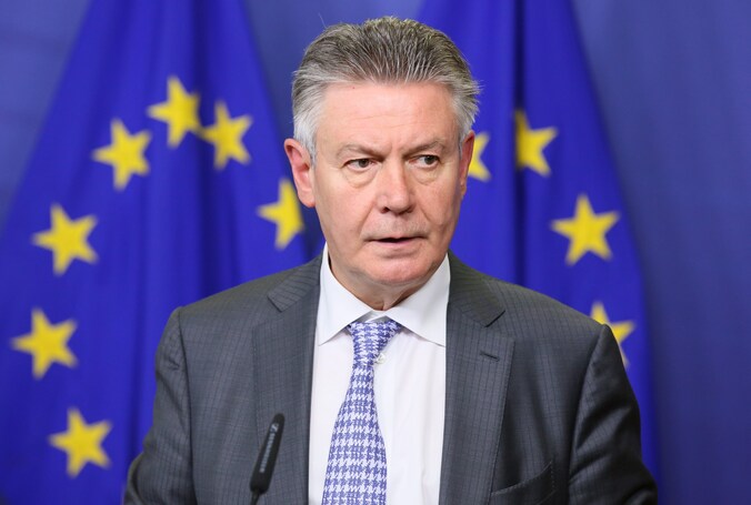 Karel De Gucht.