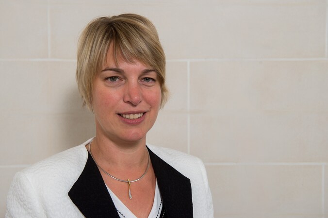 Minister Schauvliege: "Niet-geoogste peren kunnen worden gecomposteerd of verwerkt tot biomassa".