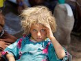 Een gevlucht yezidi-meisje nabij Sinjar.