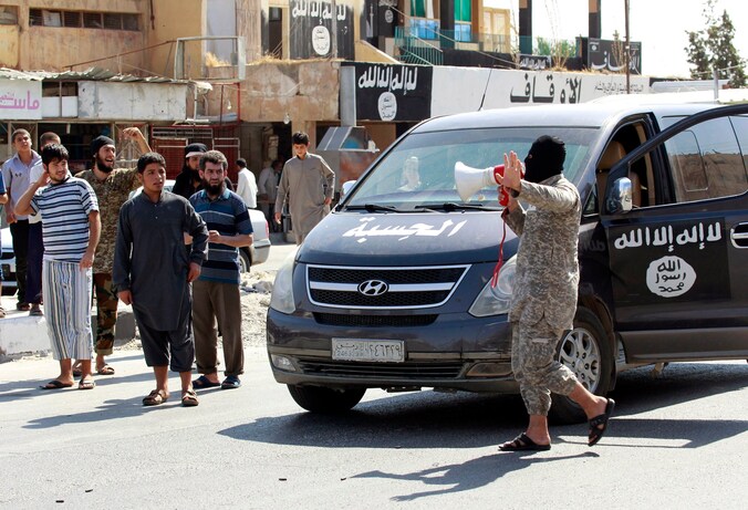 Op de straten in Raqqa.
