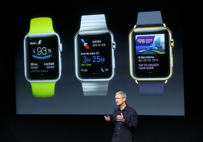 Apple-CEO Tim Cook tijdens de voorstelling van de Apple Watch in oktober 2014.
