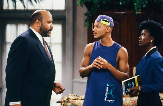 James Avery als uncle Phil (rechts) met Will Smith en Janet Hubert als Vivian Banks.