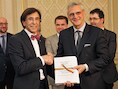 Premier Elio Di Rupo met Vlaams minister-president Kris Peeters.