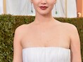 De naaktselfies van actrice Jennifer Lawrence zijn op het internet te bewonderen nadat een hacker de beelden wist te bemachtigen.