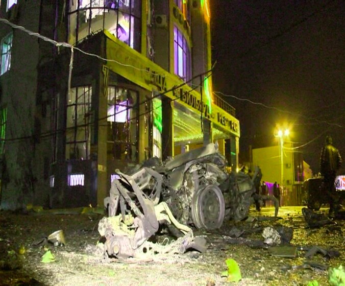 De ravage die de ontplofte bom aanrichtte in Dagestan.