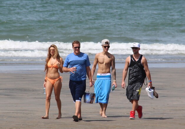 Justin Bieber vertoeft momenteel in Panama.