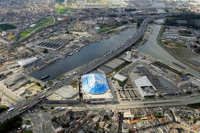 Het viaduct van Merksem, een belangrijk knooppunt in het Oosterweeldossier.