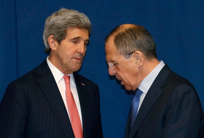 Sergei Lavrov (rechts) en John Kerry, vorige week in Rome tijdens een conferentie over Libië.