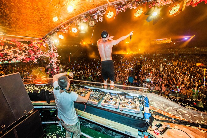 Dimitri Vegas &amp; Like Mike tijdens de vorige editie van Tomorrowland.