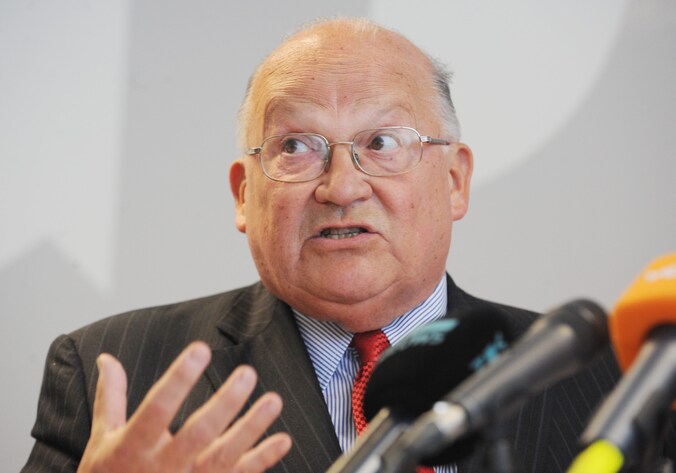 Jean-Luc Dehaene.