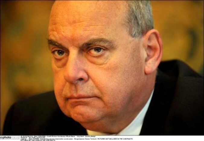 Burgemeester Termont wilde even wat duidelijk maken.
