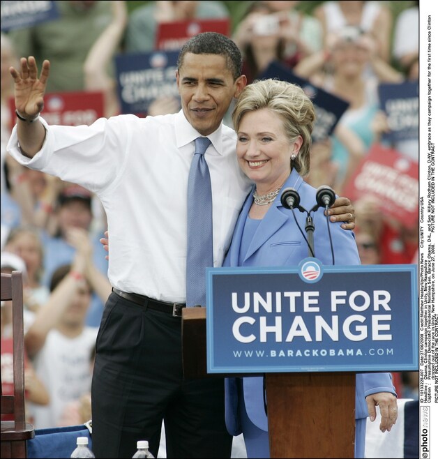 Obama en Hillary Clinton in 2008.