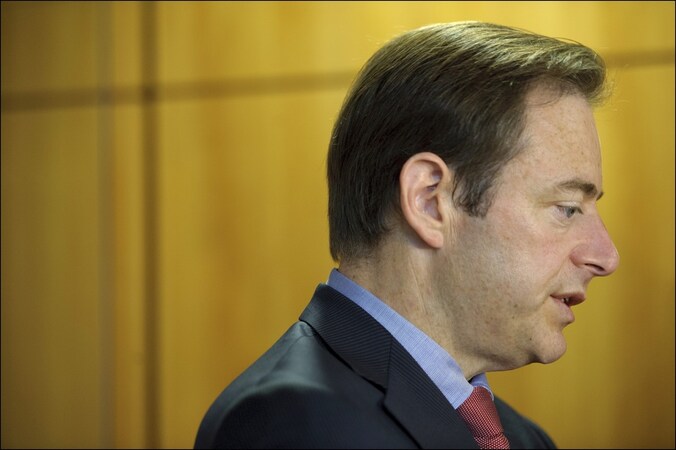 Bij de partij van Bart De Wever viel men uit de lucht over het verleden van de waarnemend voorzitter.