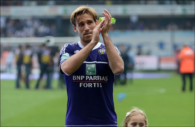 Biglia nam zondag met een doelpunt en titel afscheid van het Astridpark.