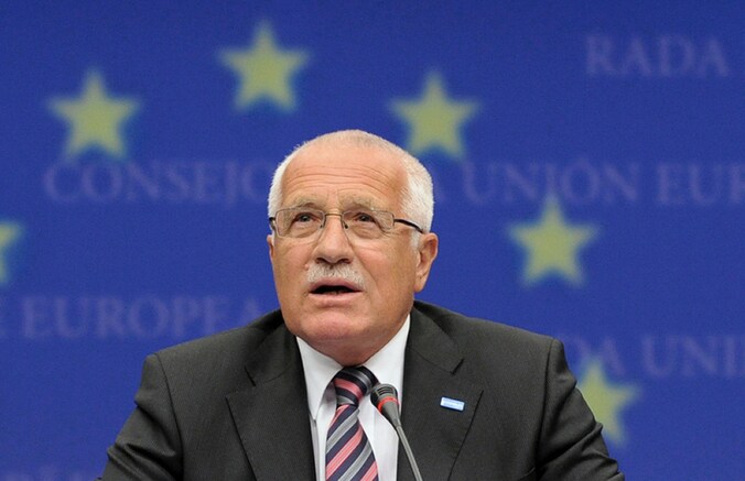 Tsjechisch president Vaclav Klaus zet binnenkort zijn handtekening onder het verdrag.
