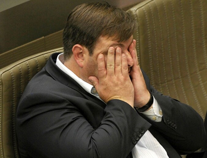 De Wever wil eerst de teksten van Di Rupo zien.