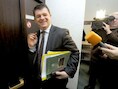 "Dit wordt geen doofpot", zei commissievoorzitter Bart Tommelein.