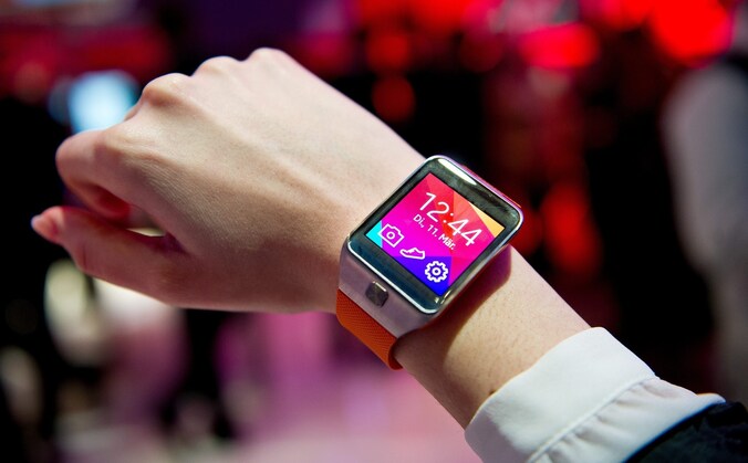 De smartwatch 'Gear 2' van Samsung. Apple zou nu ook snel met een smartwatch op de markt komen.