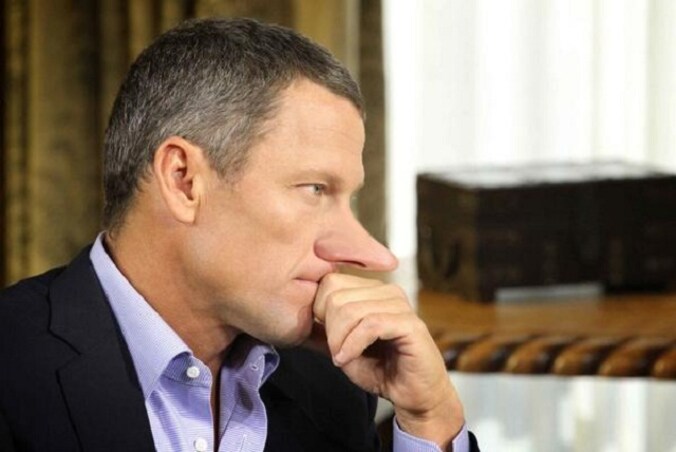 Armstrong kreeg plots wel een hele lange neus op Twitter.