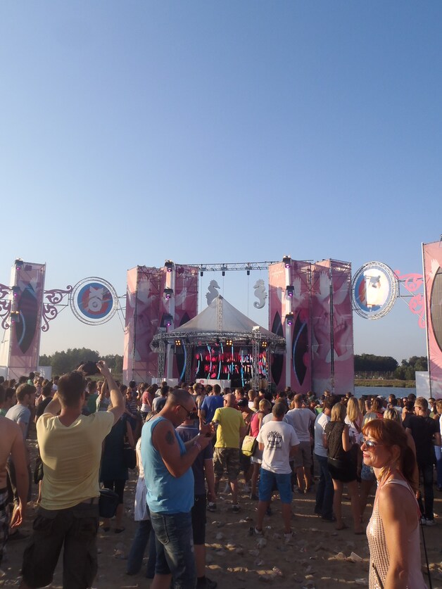 Kevin Saunderson aan de Mixed Stage.