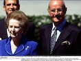 In juli 1999 vierde Roger Declerck zijn 75ste verjaardag. Onder meer Margaret Thatcher en George Bush senior kwamen mee vieren in Wielsbeke.
