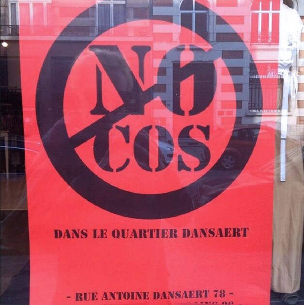 Een van de posters in de Dansaertstraat.