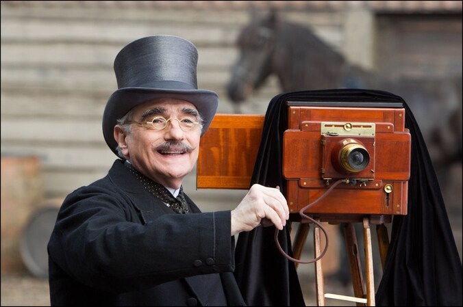 Martin Scorsese op de set van 'Hugo Cabret'.
