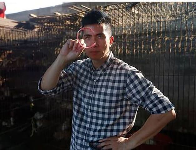 Undercover activist Peter Li vond halsbanden van katten en honden in de slachthuizen in Yulin.