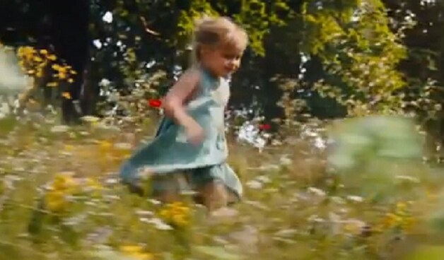 Vivienne Pitt als Aurora in 'Maleficent'.
