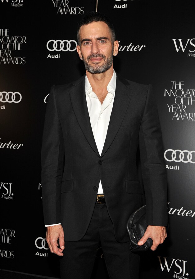 Marc Jacobs blijft zijn werkwijze verdedigen
