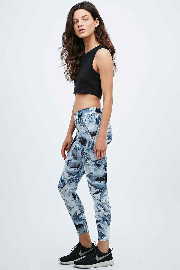 Urban Outfitters, de legging kost € 55.