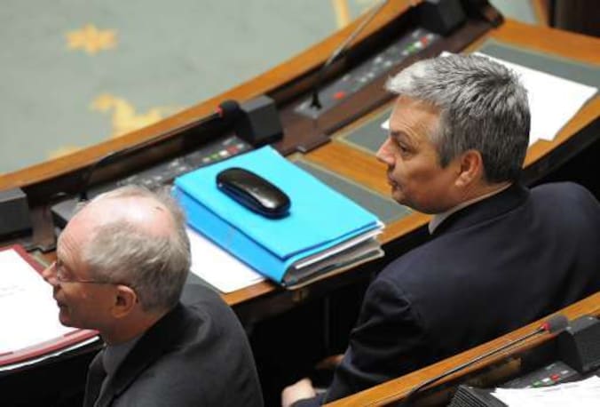 Minister van Financiën Didier Reynders (MR), hier naast premier Van Rompuy, was kop van Jut in de Kamer.