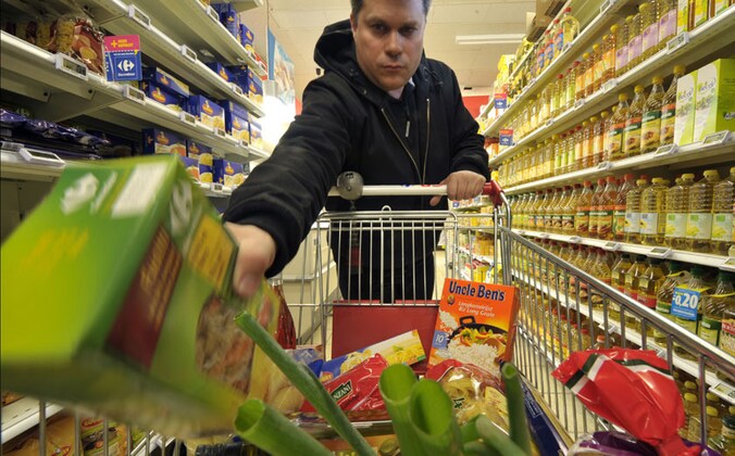 Consumenten besparen ook op voeding.
