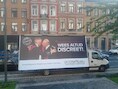 De bewuste campagne van de website die kwaad bloed zette.