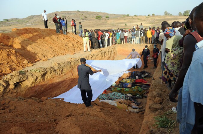 Bij eerdere gevechten tussen de Fulani en de Hausa in Dogo Nahawa (2010) kwamen ook al tientallen mensen om het leven.