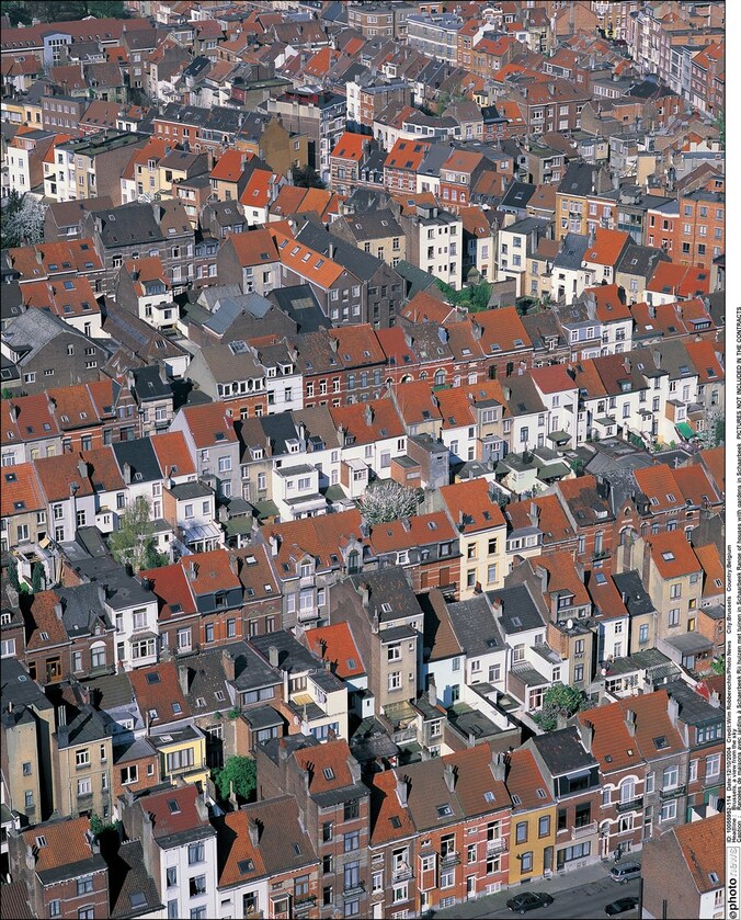 Een blik op het dichtbebouwde Brussel vanuit de lucht