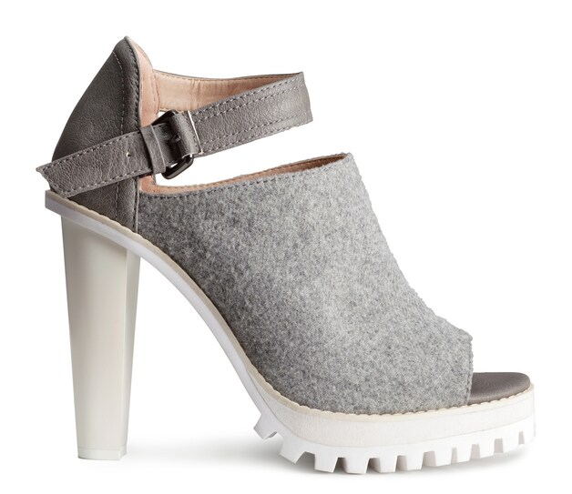 H&M, € 49,99.