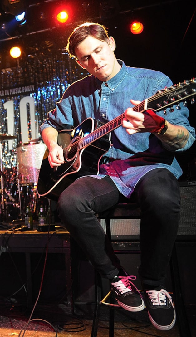 Is gitarist Robert Ackroyd de nieuwe vlam van Katy Perry?