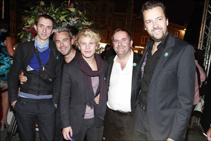 De cast van de film 'Hasta La Vista'.