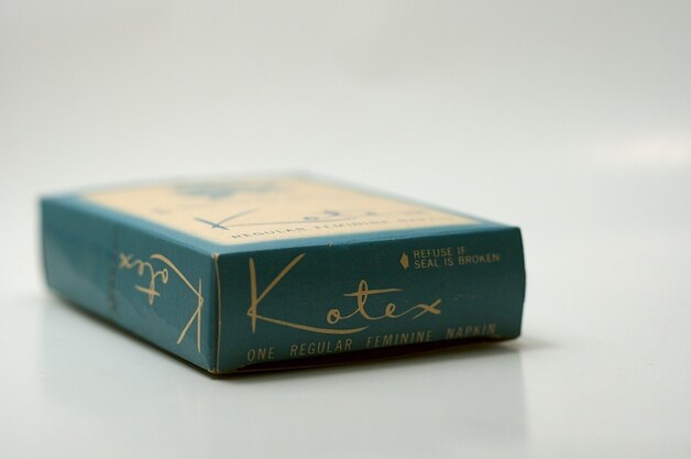 Een oude Kotex-verpakking.
