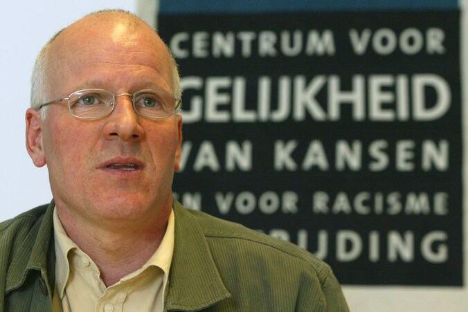 De Witte wil niet over een nacht ijs gaan en de partij geen al te grote dienst bewijzen.