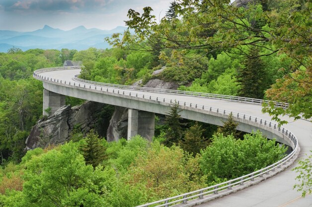 BLUE RIDGE PARKWAY.