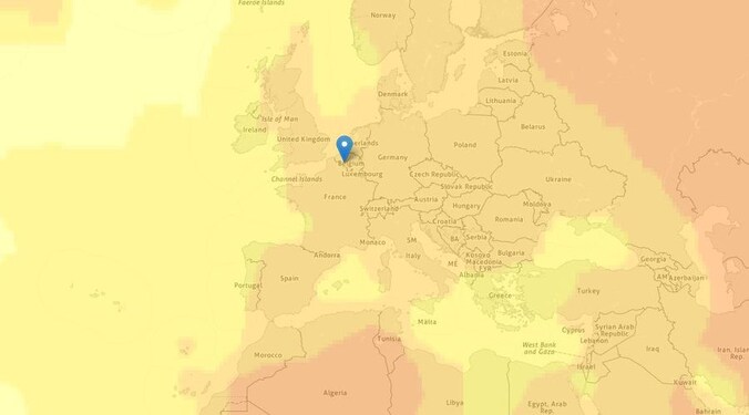 De kaart toont de stijgende temperaturen duidelijk aan.