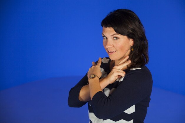 Siska Schoeters presenteert de humoristische popquiz 'O La La La'.